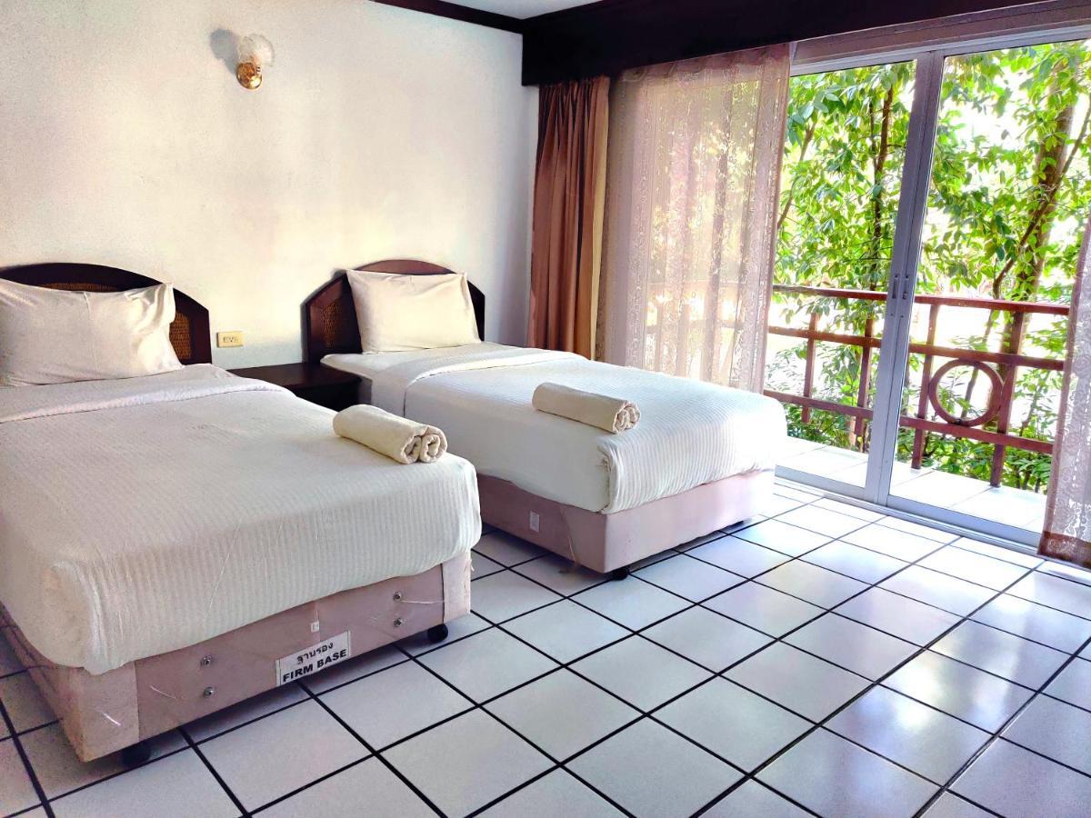 Thong Paeka Hotel Prasat المظهر الخارجي الصورة