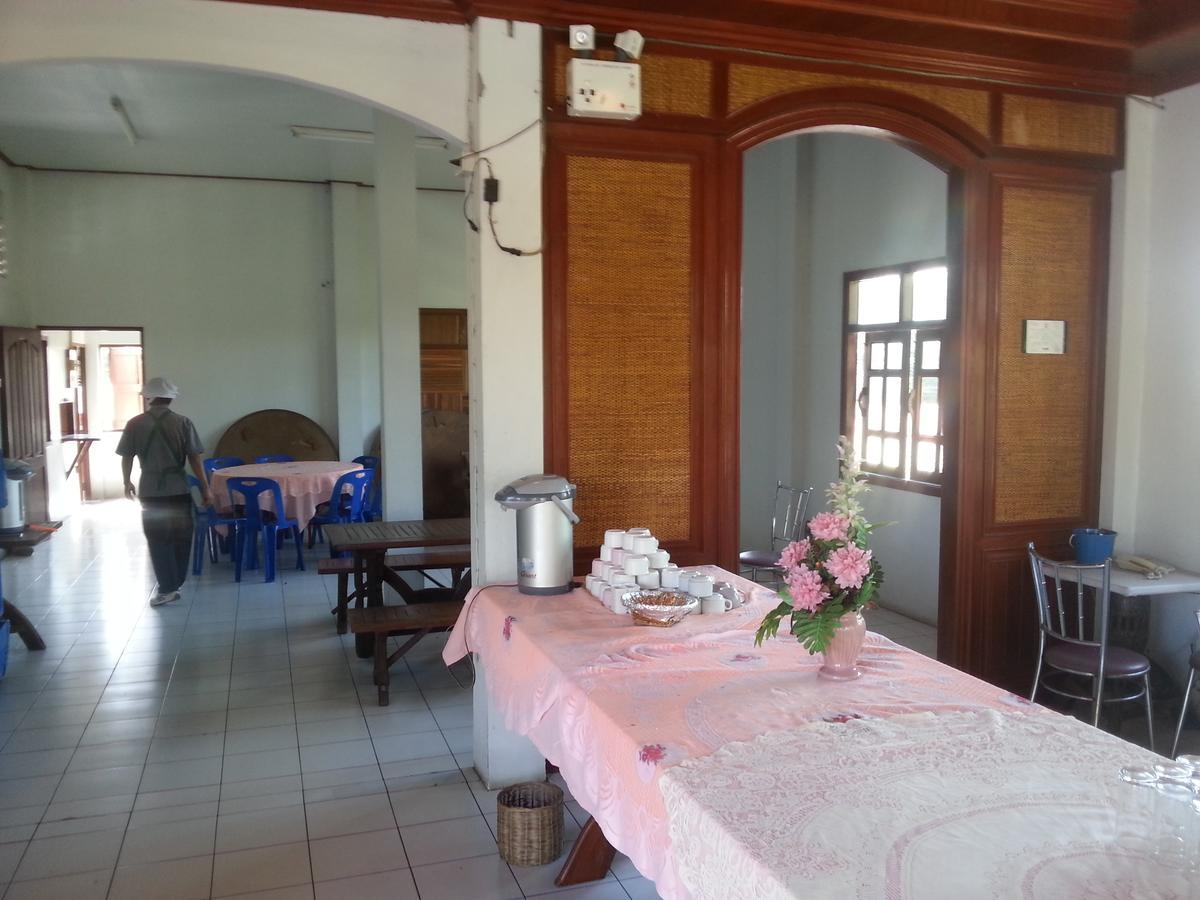 Thong Paeka Hotel Prasat المظهر الخارجي الصورة
